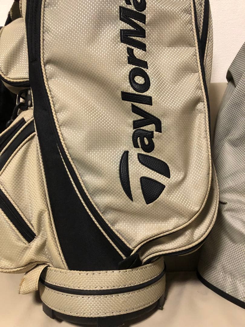 【送料込み】ラウンド未使用　美品　テーラーメイド　ゴルフバッグ　希少レア