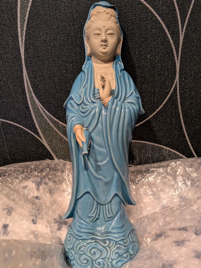 九谷焼　観世音菩薩像　観音様　仏像　浄瓶観音菩薩　骨董美術　置物