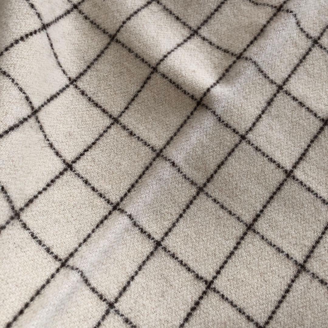 ECOLA スロー Mサイズ　Filete Marfim エコラ　羊毛　ウール