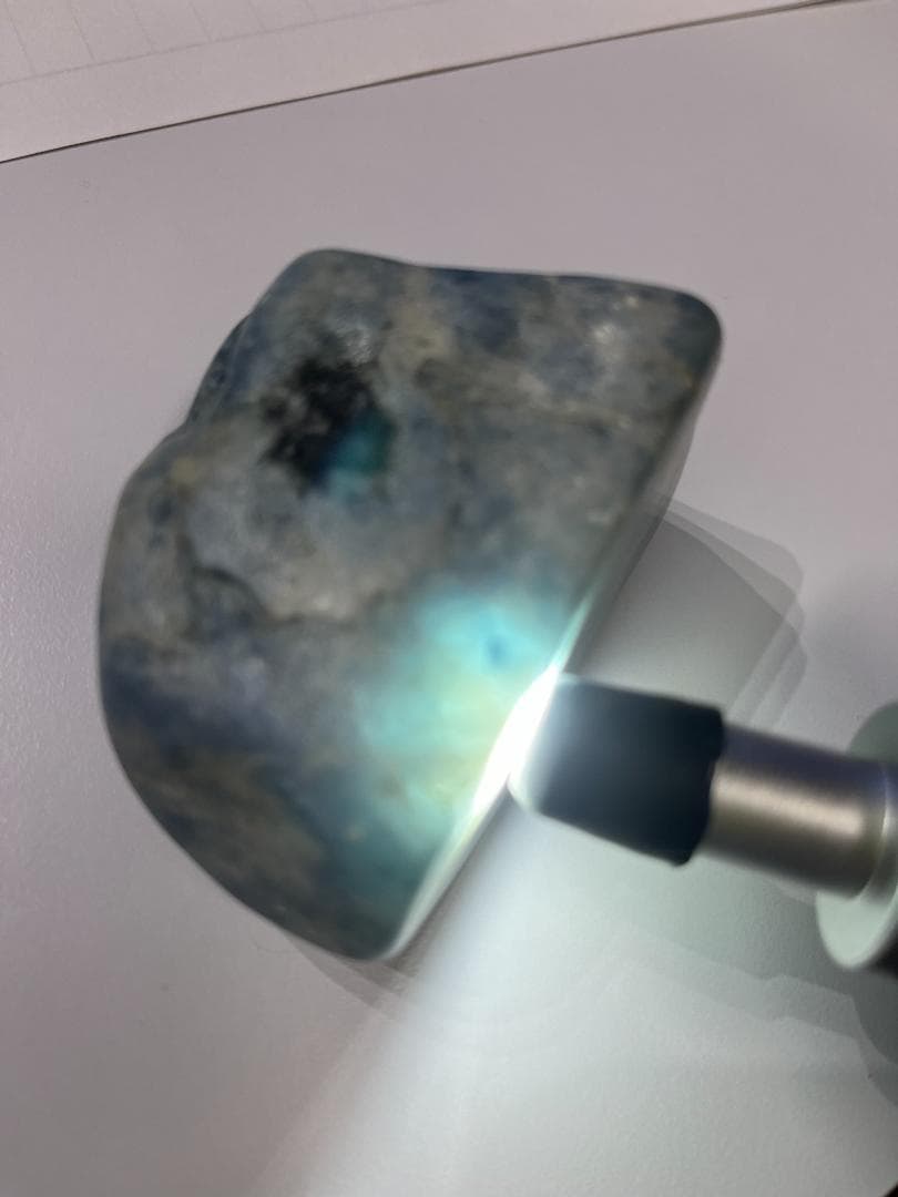 debnyan 糸魚川 翡翠 原石 入りコン沢