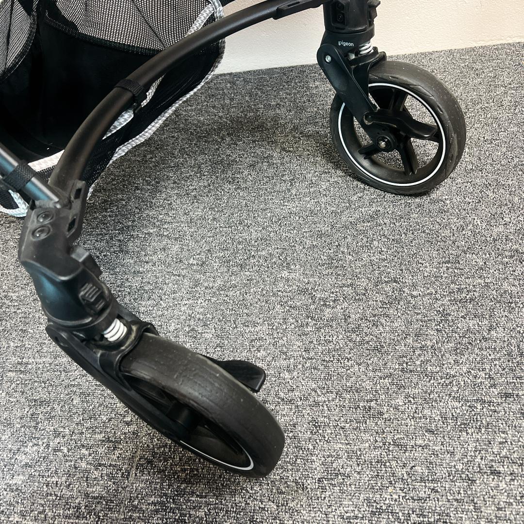 【美品】ピジョン　ランフィリノン　RB1Z リコール済み　ベビーカー