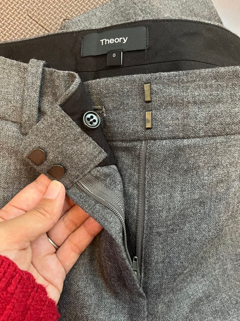 【美品】秋冬Theory セオリー ウール ノーカラーパンツスーツセット　グレー