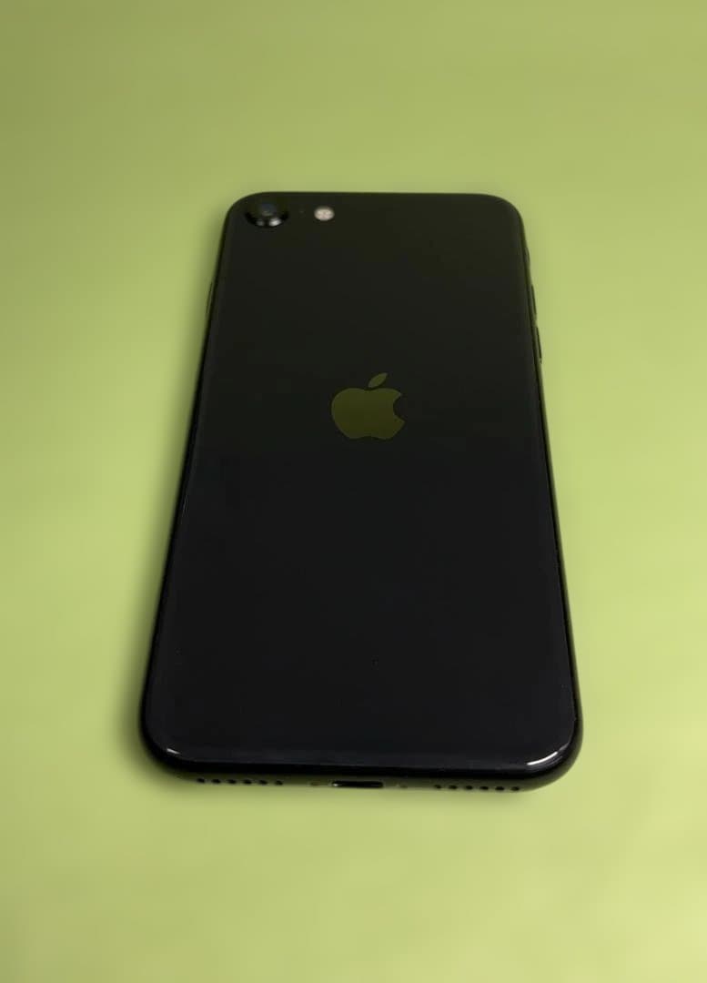 iPhone SE 第2世代 64GB ブラック simフリー