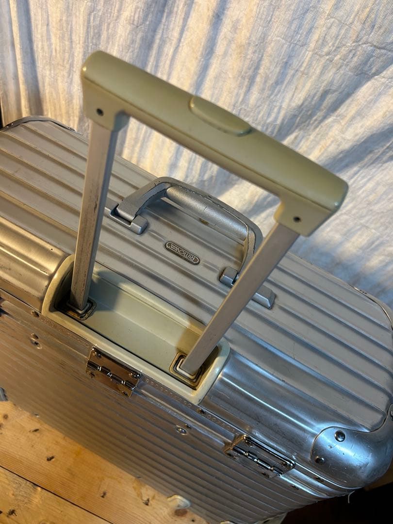 リモワ　パイロット　トロリー　二輪