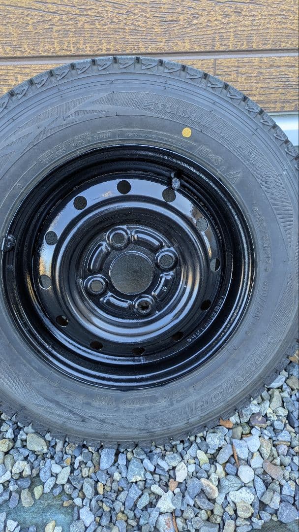 エブリィ　スタッドレスタイヤ 145/80R12 4本セット