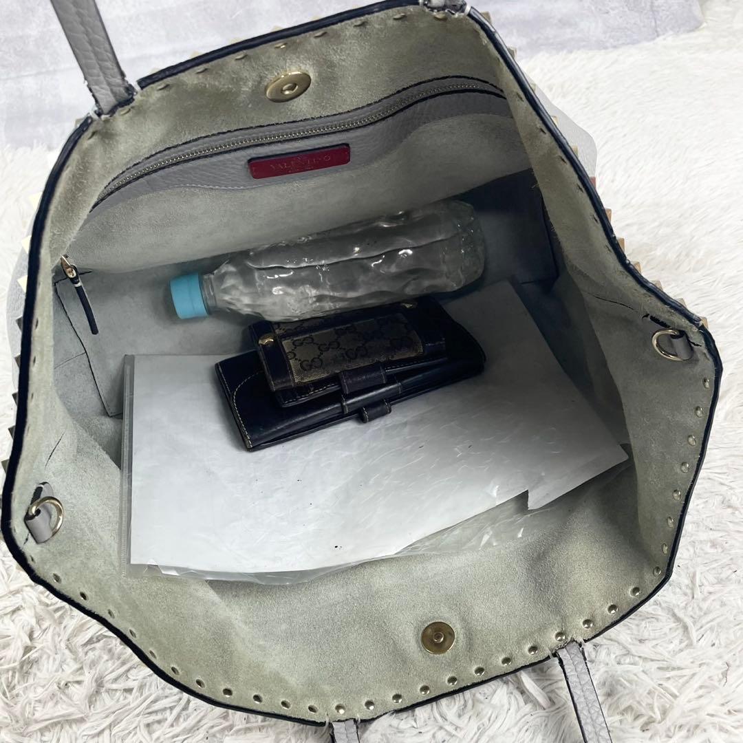 美品 ヴァレンティノガラヴァーニ レザー 2WAY ショルダーバッグ スタッズ