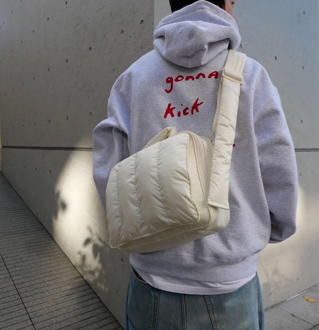 Calin カラン　マザーズバッグ　アイボリー　マグネット式