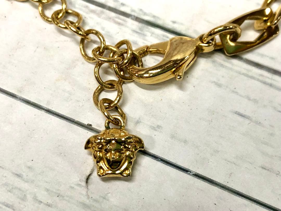 VERSACE ヴェルサーチ ゴールドネックレス　6851