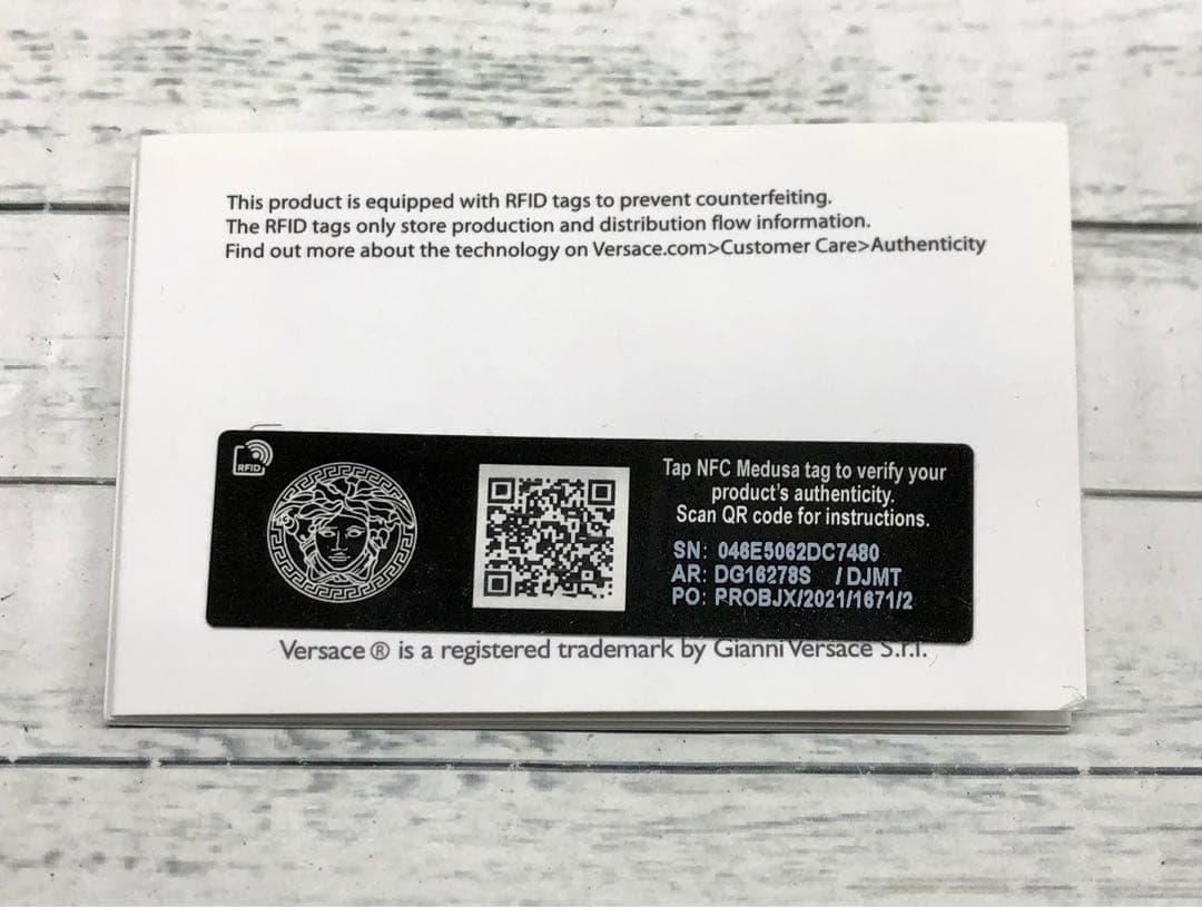 VERSACE ヴェルサーチ ゴールドネックレス　6851