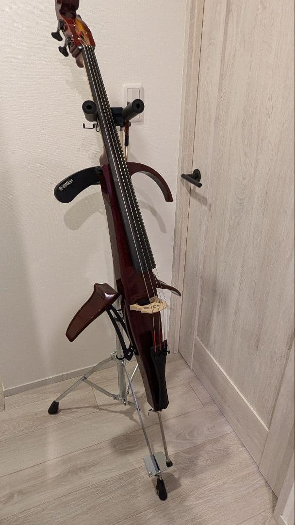サイレントチェロ YAMAHAsvc-210(ケース弓スタンド付き)