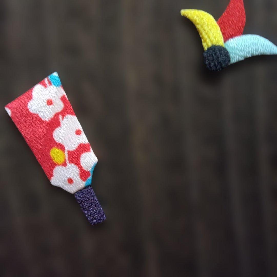 宝尽くしの桐屏風　押絵