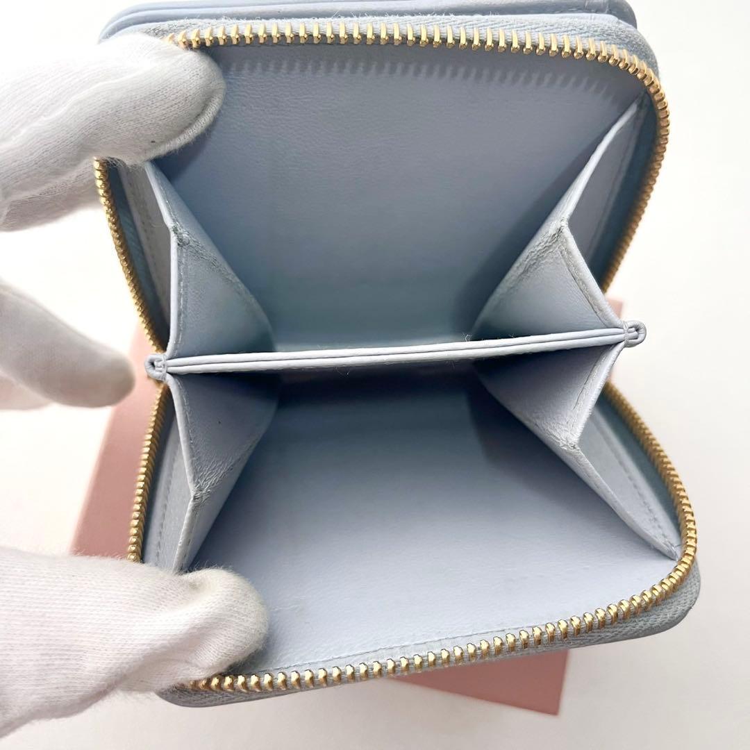 美品 現行 MIUMIU マテラッセ 二つ折り財布 箱付　0203-①