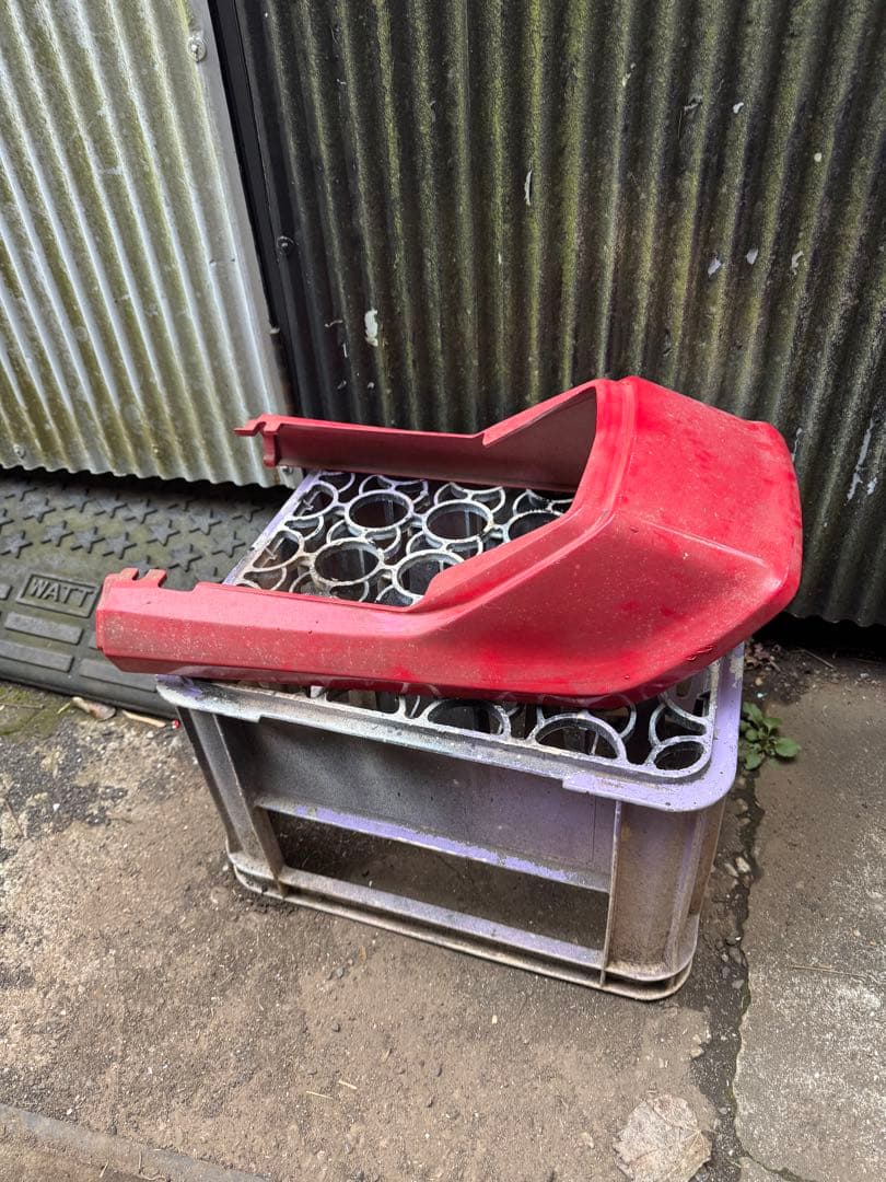 CBX400F 純正テールカウル