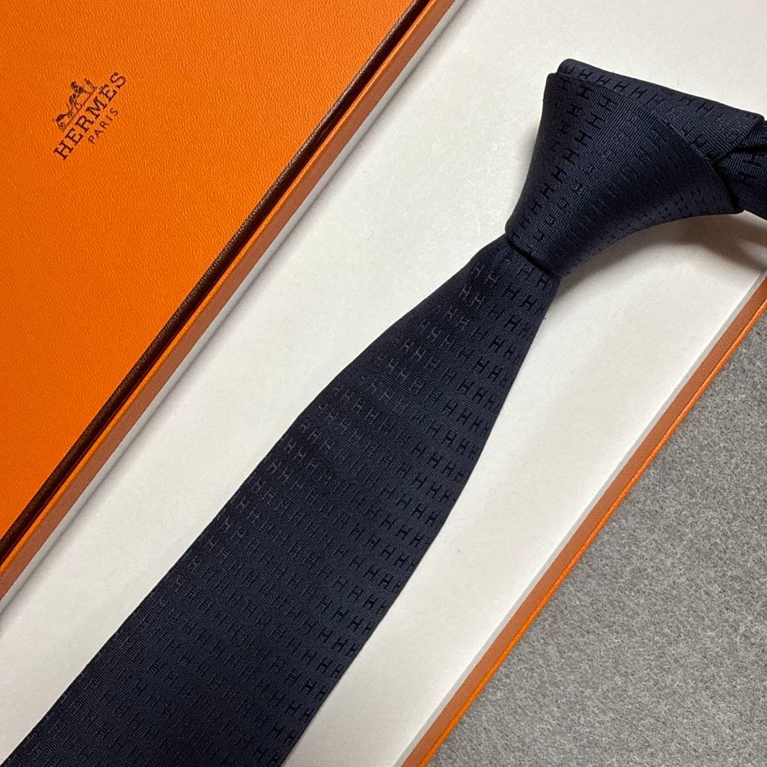 エルメス　ネクタイ　紺ネイビー　H柄H織ファソネ