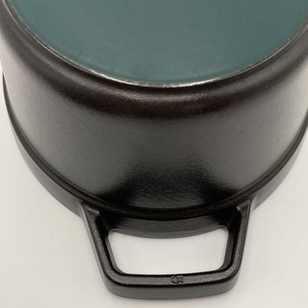 美品　STAUB ピコココット オーバル 27cm ブラック