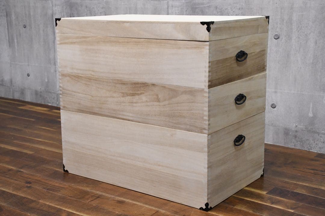 EGK5 未使用保管品 総桐 収納ケース 3段 キャスター付き 押入れ収納