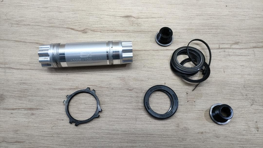 ■HOLLOWGRAM ホログラム SISL2■キャノンデール クランクアーム■