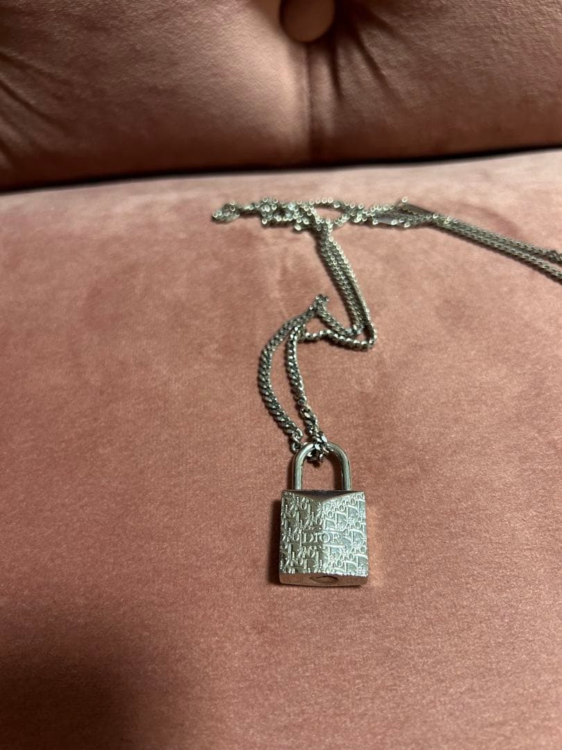 最終　ディオール　ネックレス　シルバー　パドロック　南京錠