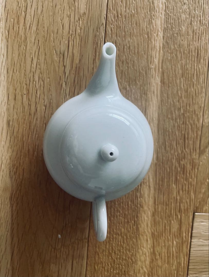 村上　雄一　　白磁茶壺・たまご　新品未使用