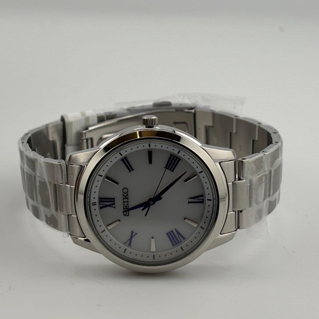 【新品未使用】セイコー　V131-0AG0 ソーラー　メンズ　SBPL007