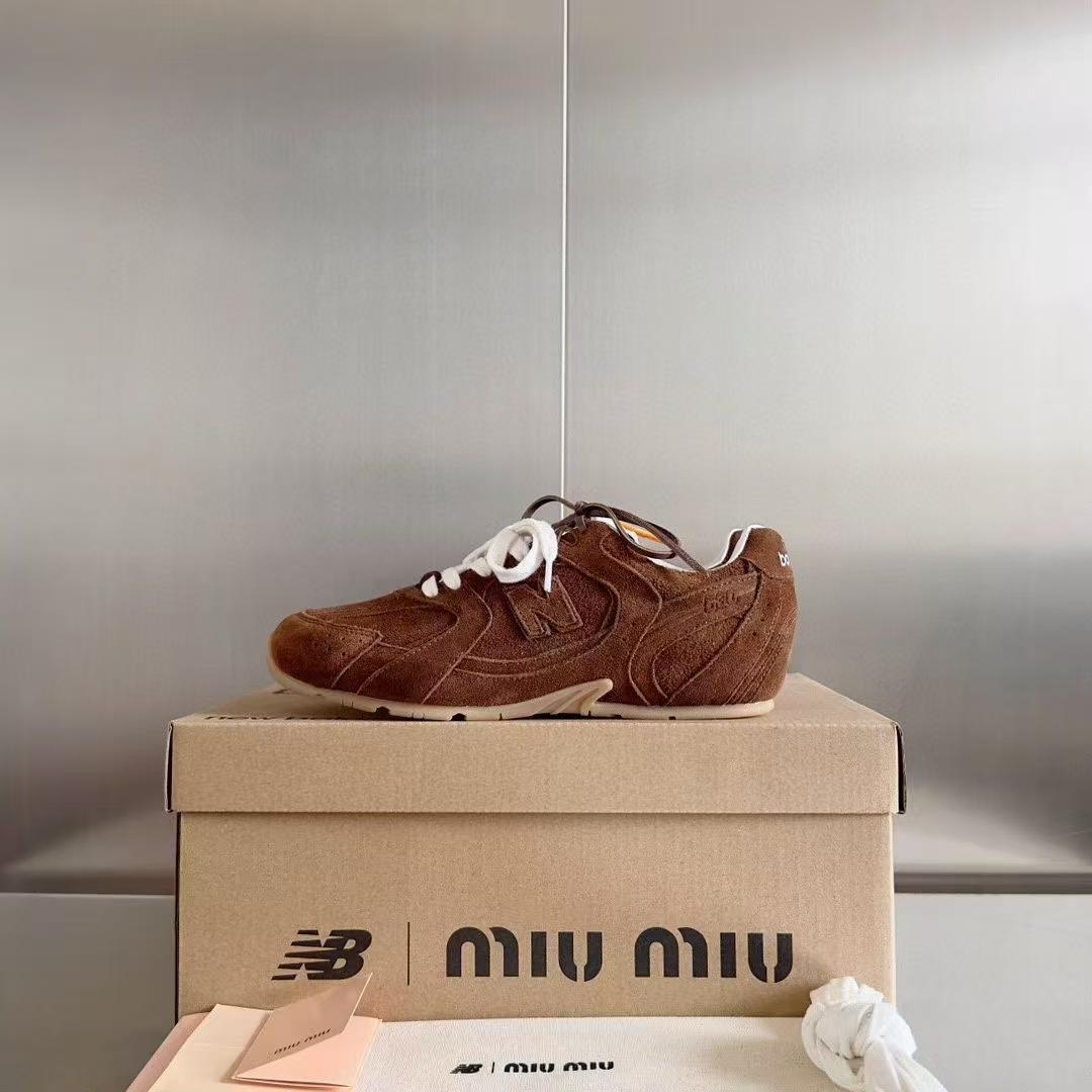 ミュウミュウ ニューバランス 530 (38)