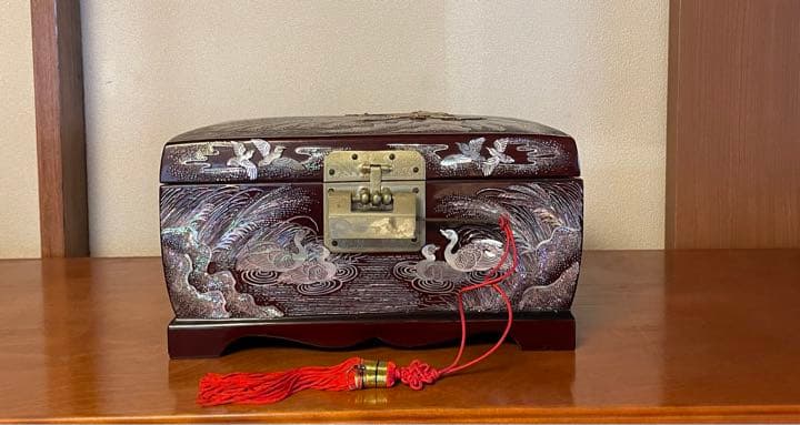 韓国製　螺鈿　宝石箱　2段収納　鏡付き　アンティーク