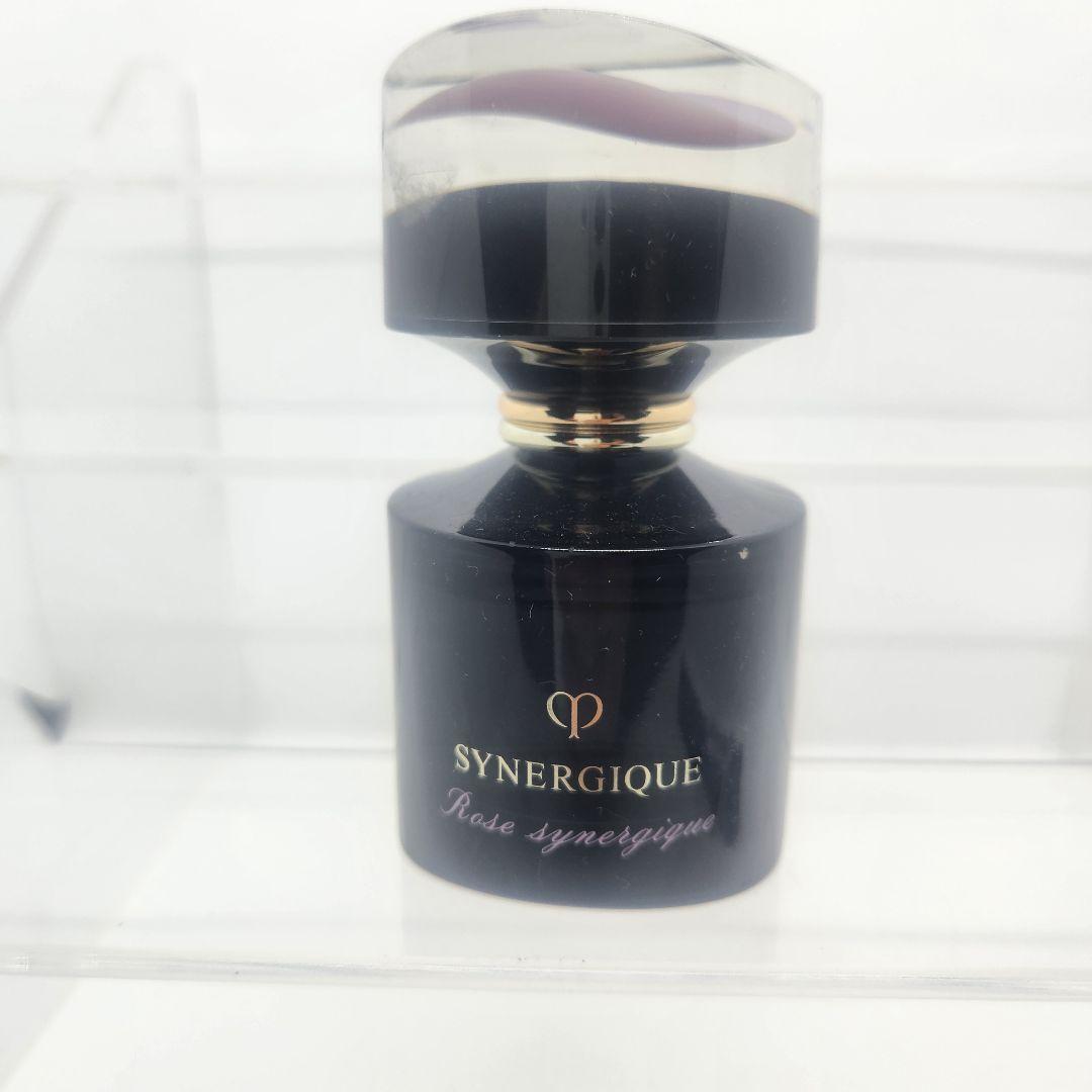 クレドポーボーテ ローズシネルジック オードパルファ厶 50ml