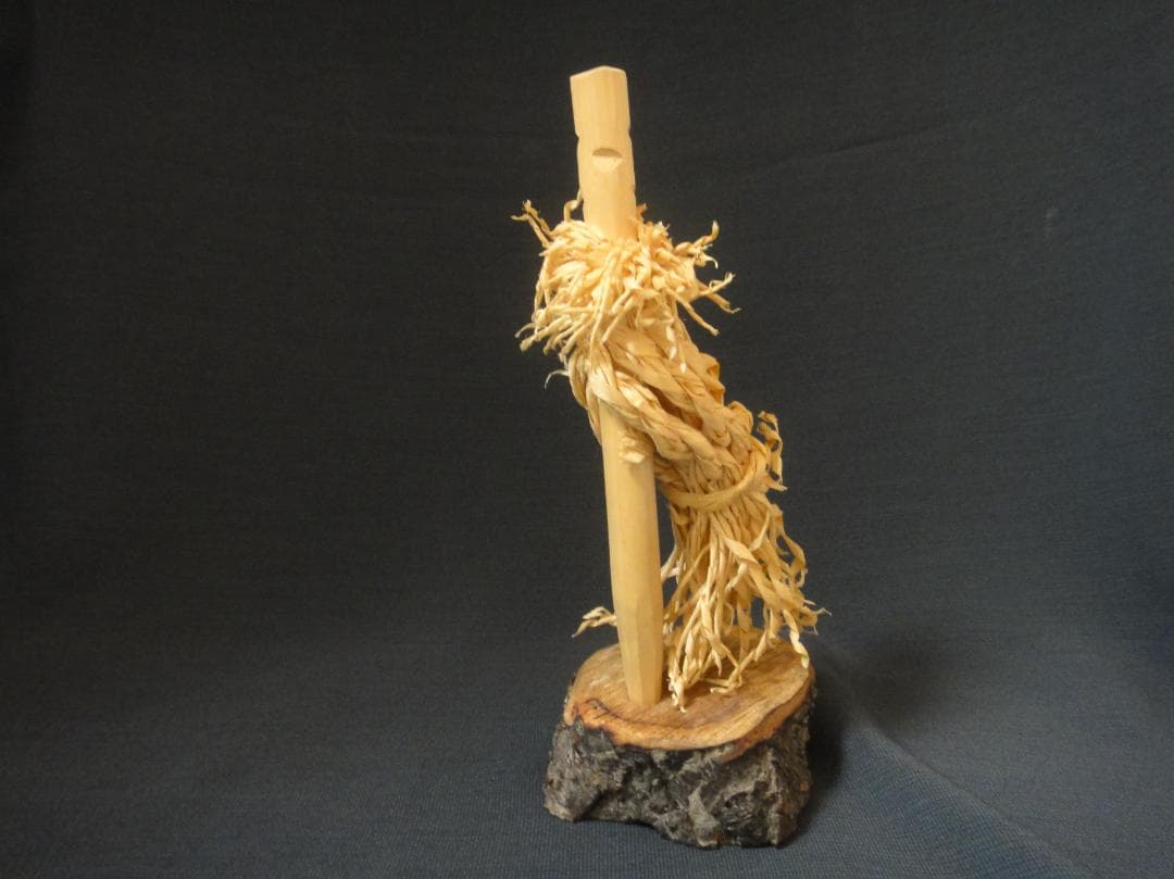 希少 アイヌ イナウ　20cm　台座付き アイヌ儀式