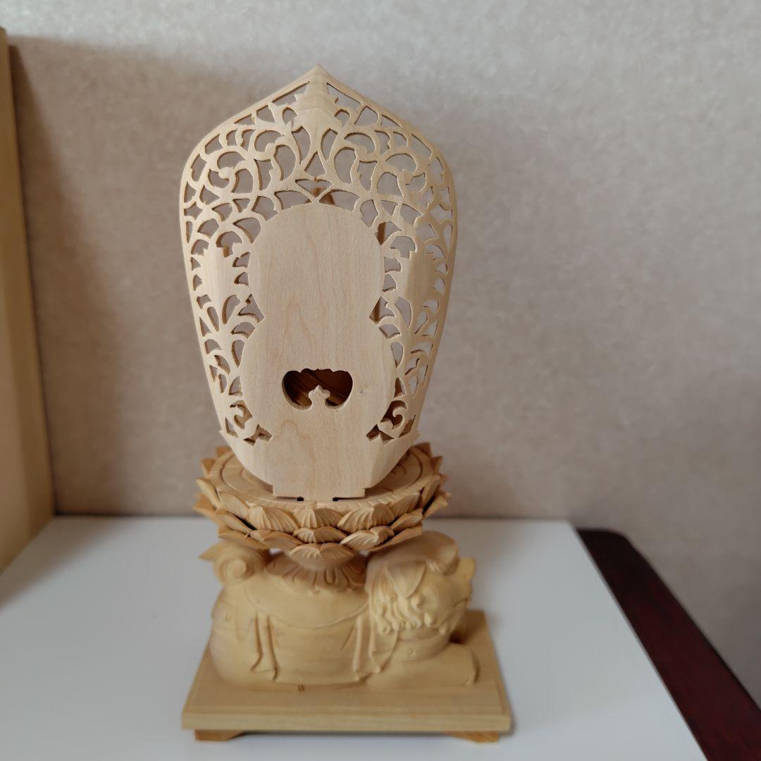 文殊菩薩　葉氏彫刻金泥使用