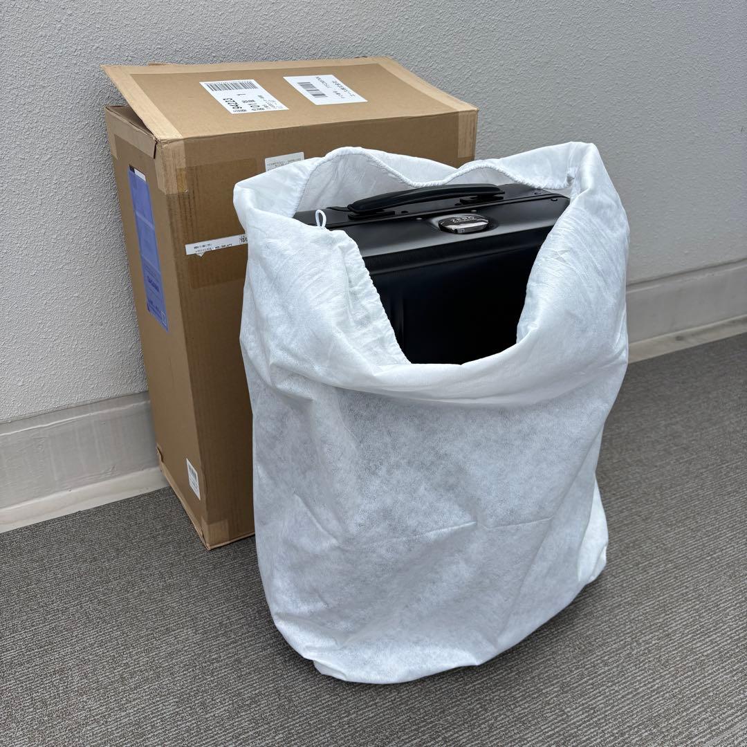 新品 ゼロハリバートン アルミ スーツケース ブラック 39L