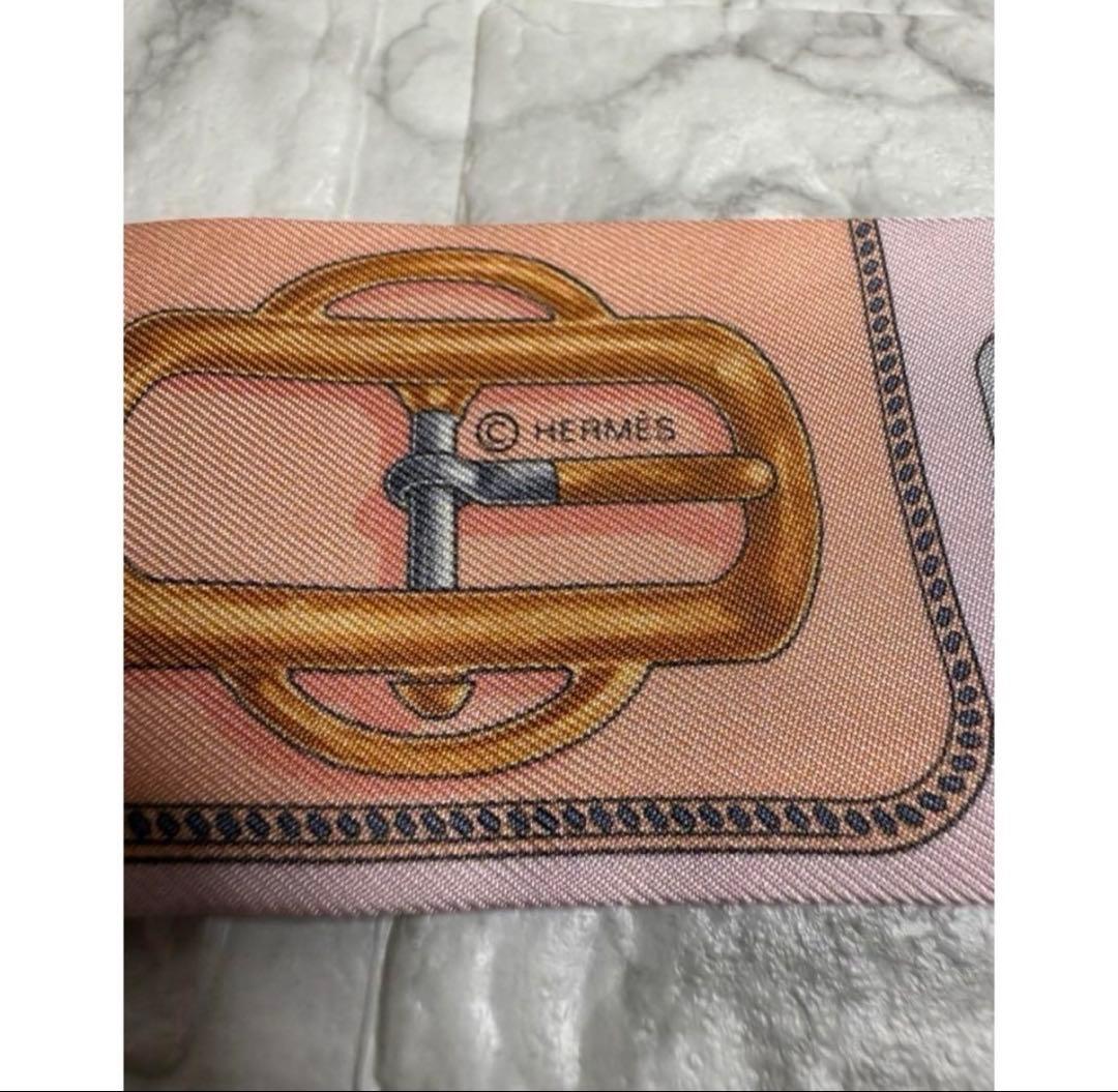 ボックス付き！極美品✨エルメス　ツイリー　バックル柄　パステル系