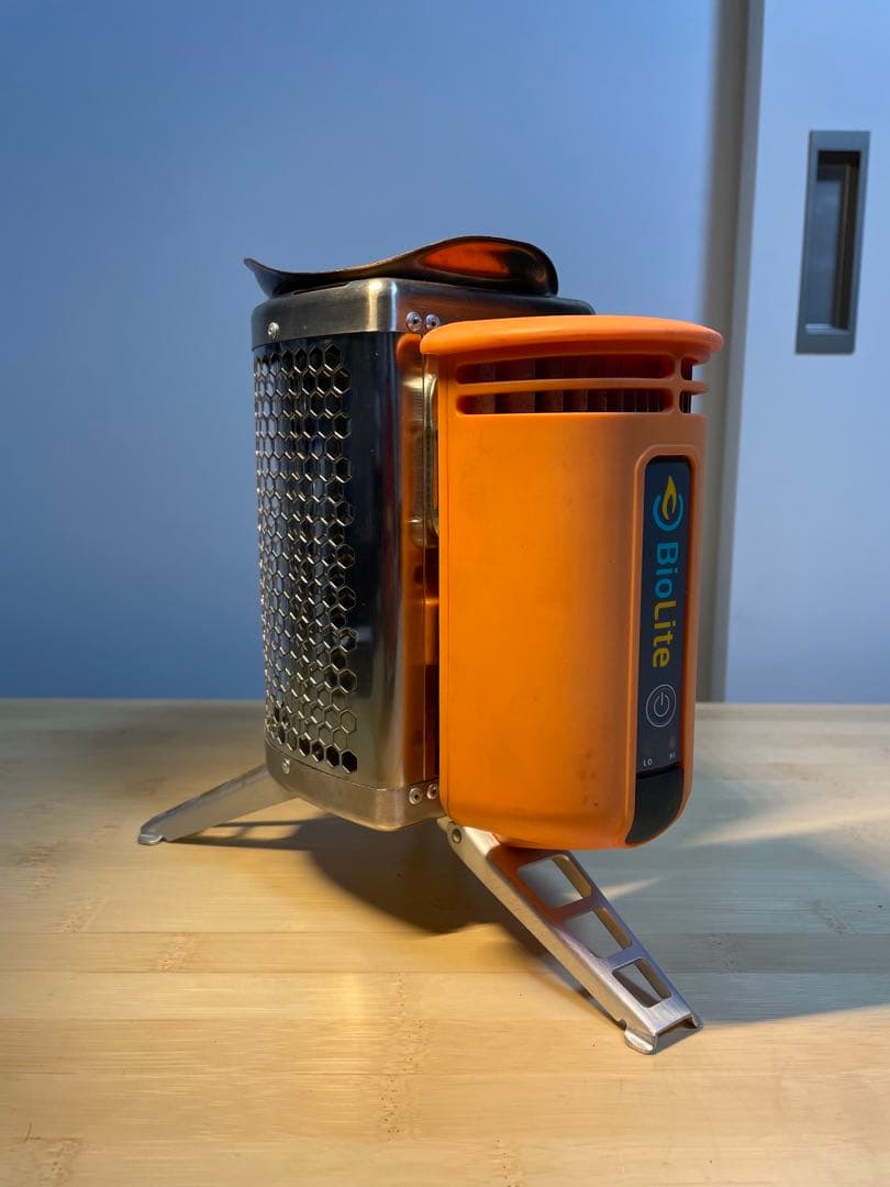 BioLite キャンプストーブ　グリル付き