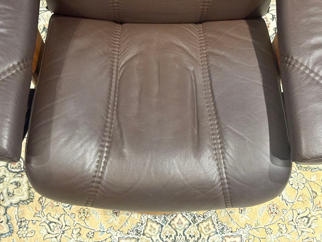 ①エコーネス パーソナルソファ オットマン ストレスレスチェア　IZZ