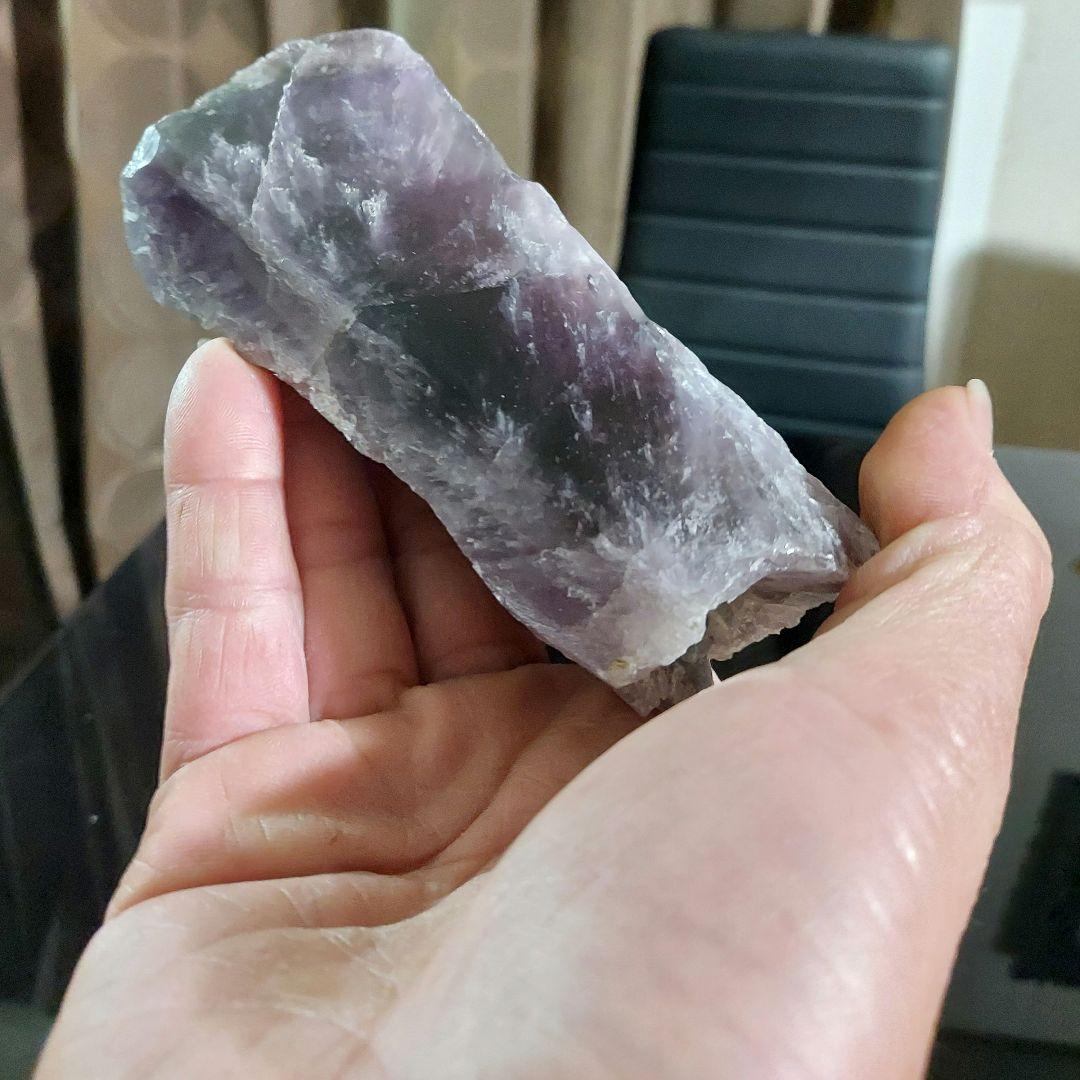 アメジスト 濃紫が綺麗✨ 大きな紫水晶 原石1面磨き556