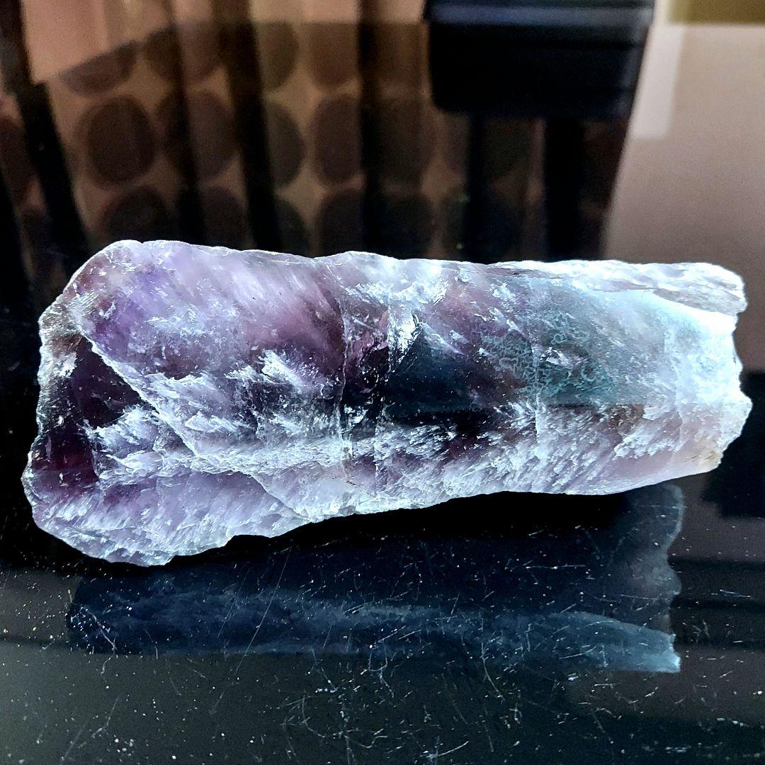 アメジスト 濃紫が綺麗✨ 大きな紫水晶 原石1面磨き556