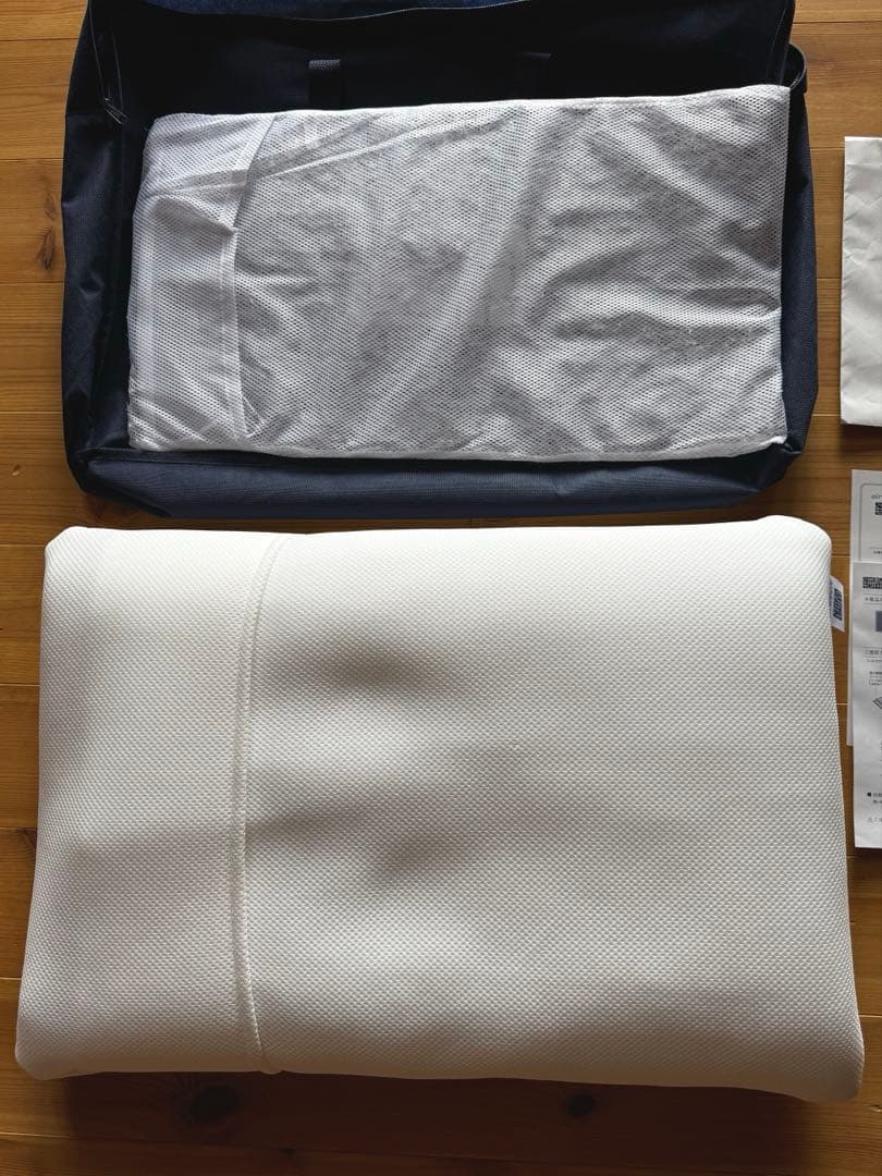 【美品】エアウィーブ　スタンダードピロー　※保証書あり