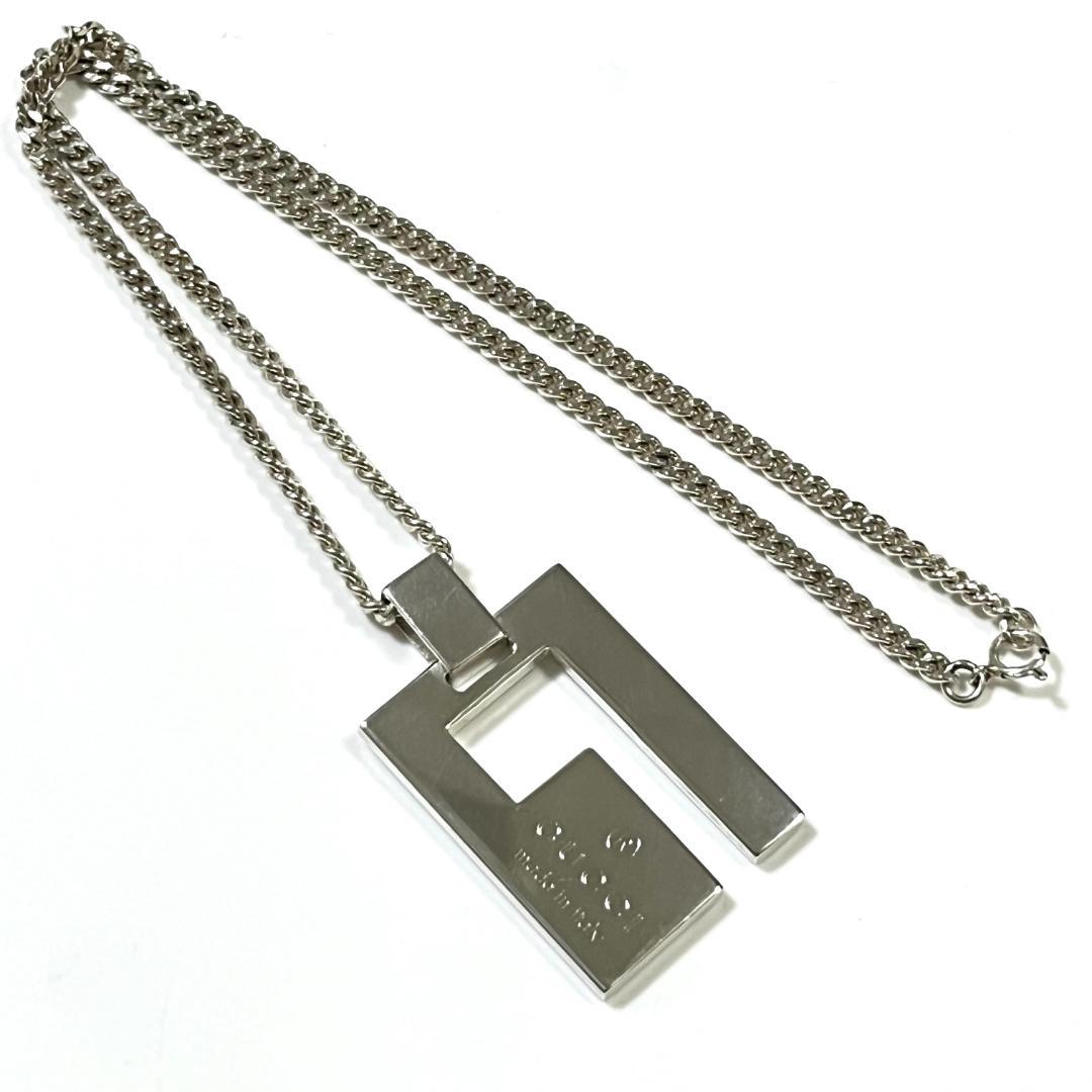 GUCCI 　グッチ　ネックレス　Gロゴ　スクエア