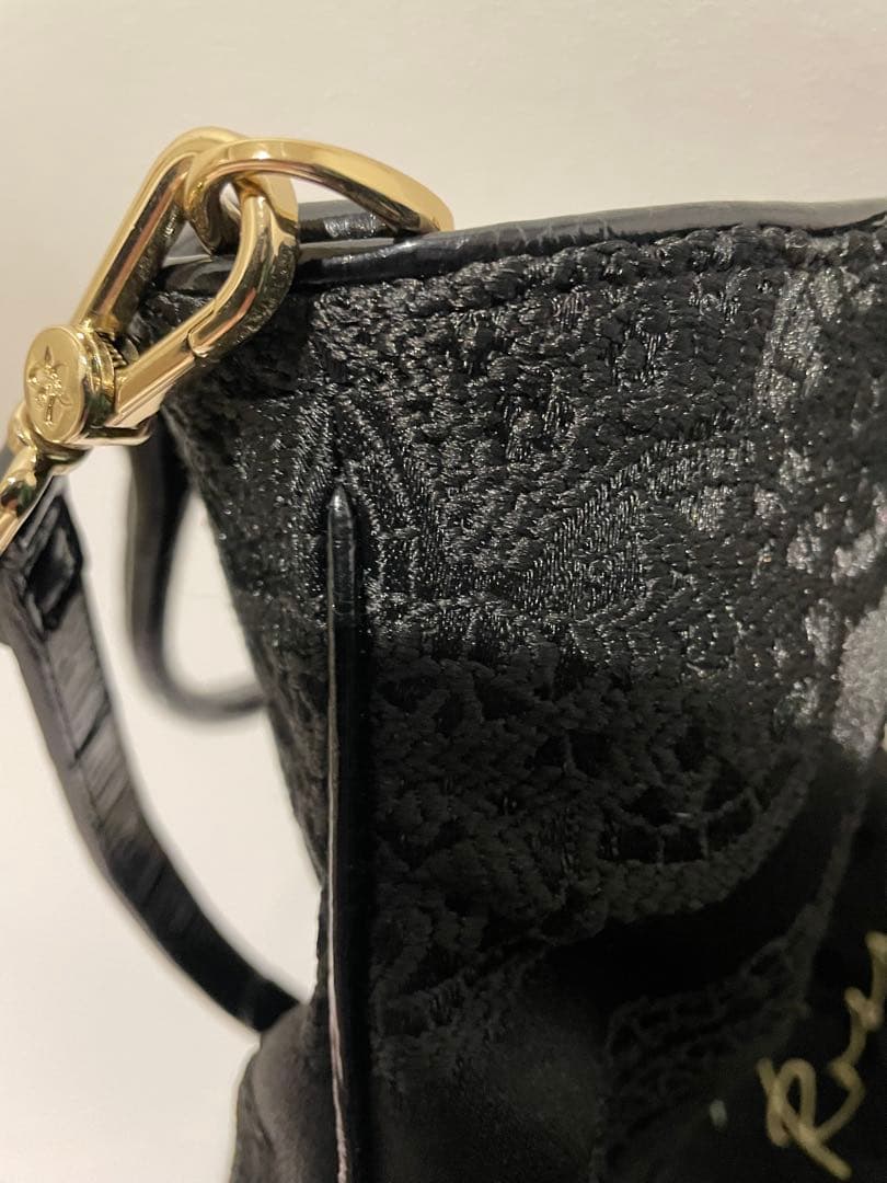 【大セール・最終お値下げ】シンクビー！【カルメンロッサ】トート2w