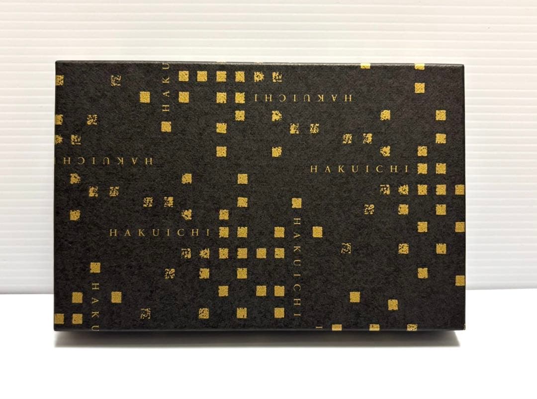 【完売品・新品】大阪万博 ミャクミャク 箔名画 北斎　ガラストレー　神奈川沖浪裏