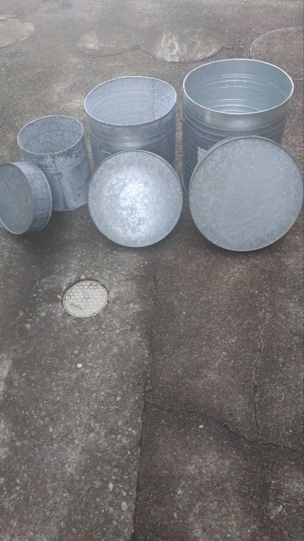 ブリキ缶　昭和レトロ