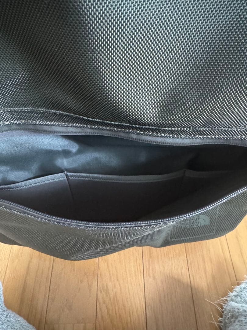 ヤ*ス様 THE NORTH FACE SHUTTLE ROLLER キャリー