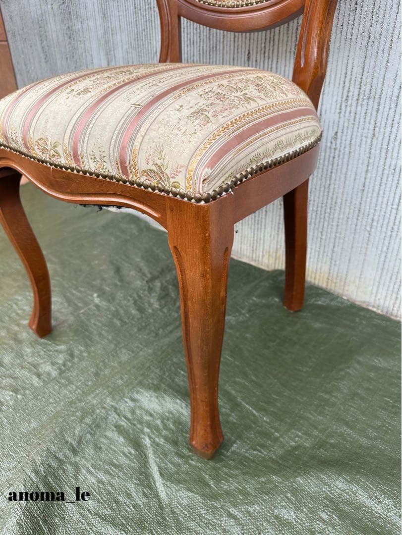 【ダイニングチェア】2 イタリア　木製　猫足　ロココ調　アンティークヴィンテージ