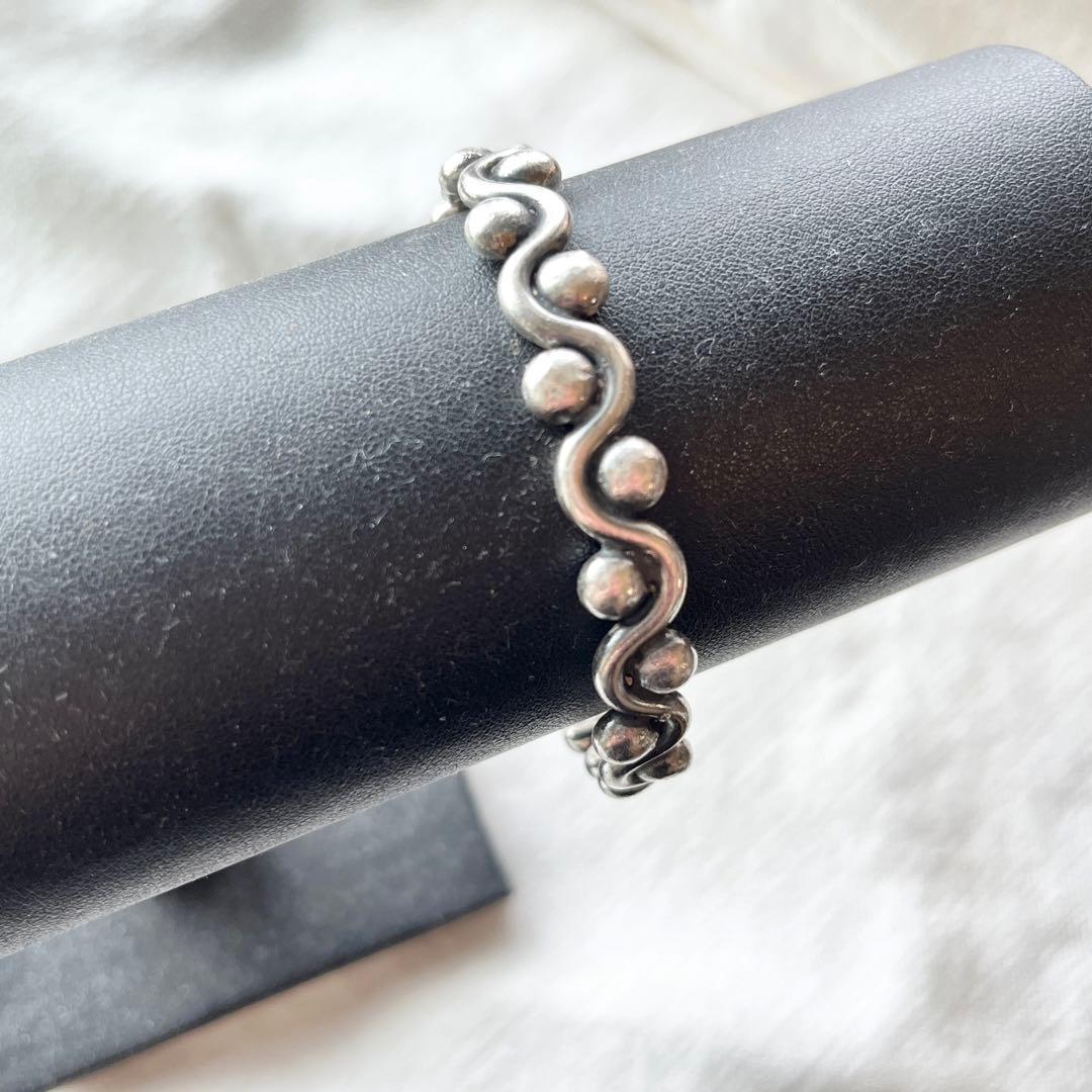 カレンシルバー バングル ウェーブ 柄 カレン族 シルバー ブレスレット 純銀