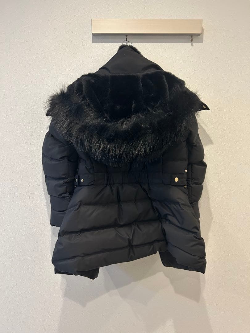 【ZARA】ファー付きフード ダウンジャケット ブラック