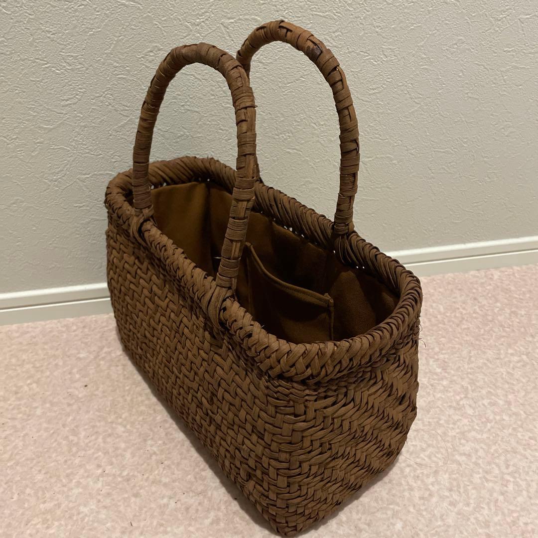 手提げカバン(手作り) 葡萄の木の皮を使用