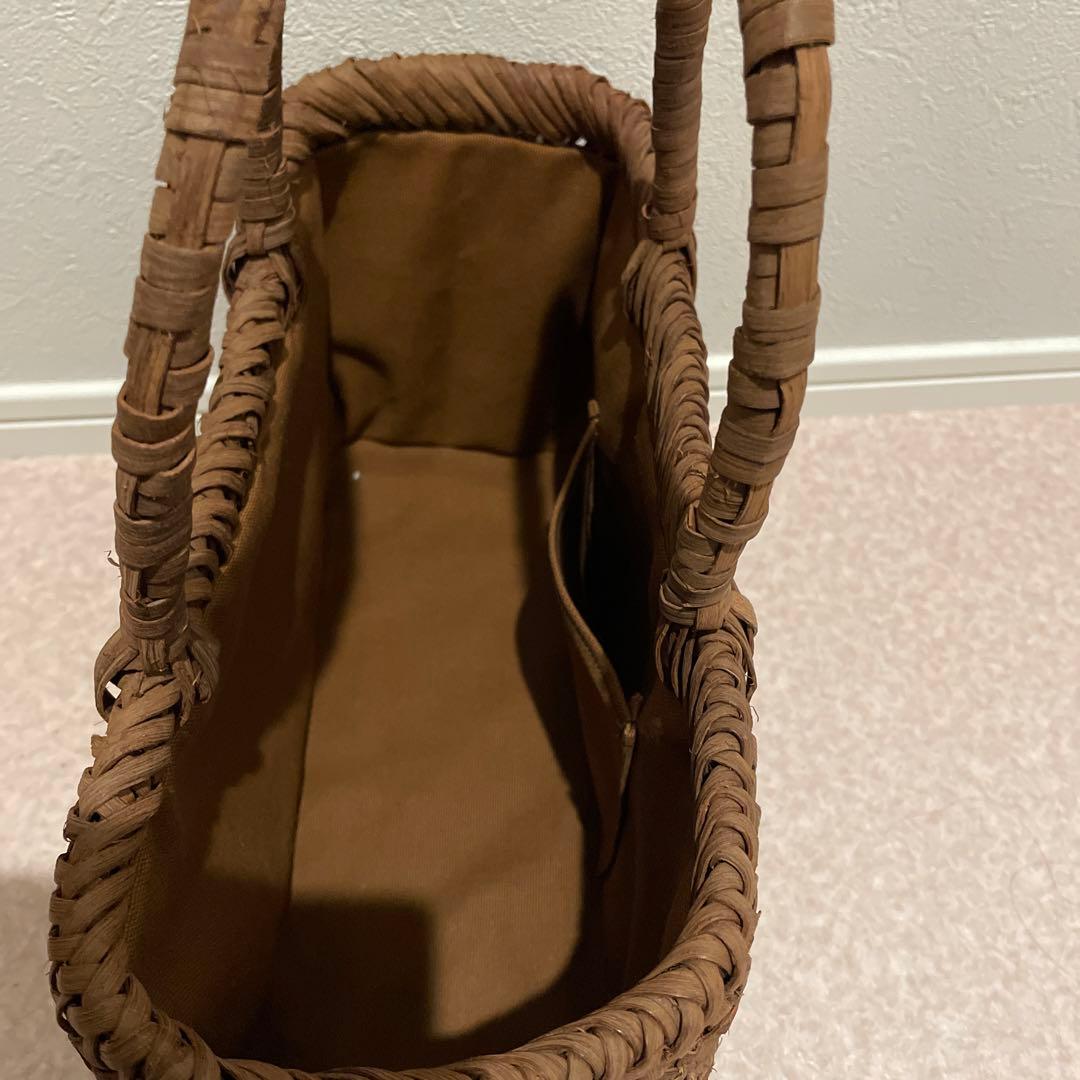 手提げカバン(手作り) 葡萄の木の皮を使用