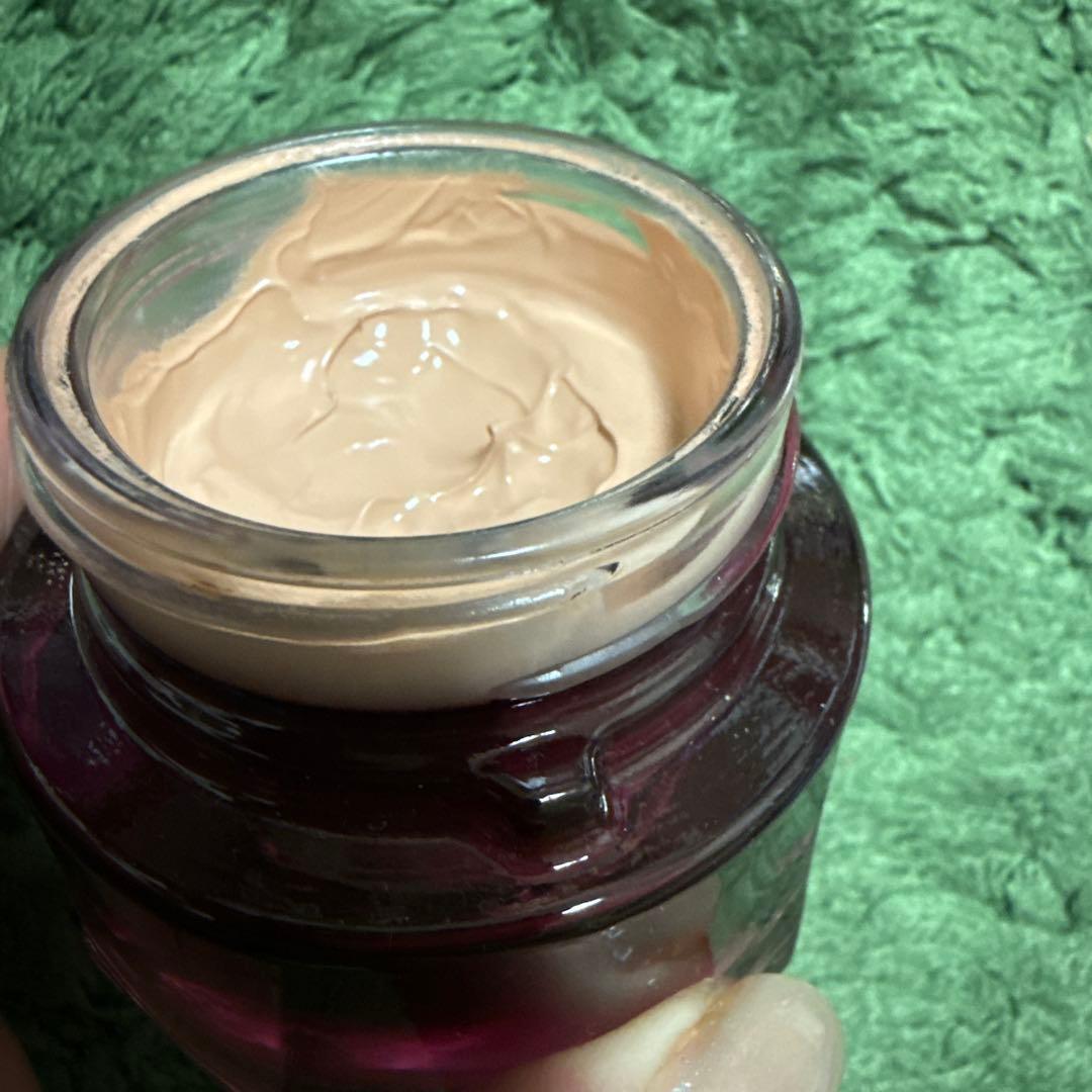 トワニー　センチュリークリームファンデーション オークルC