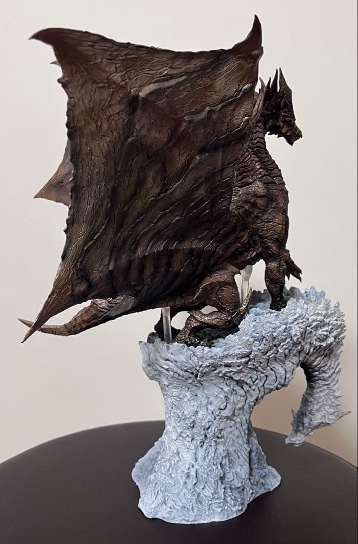 【開封未展示品】　モンスターハンター　クリエイターズモデル　錆びたクシャルダオラ