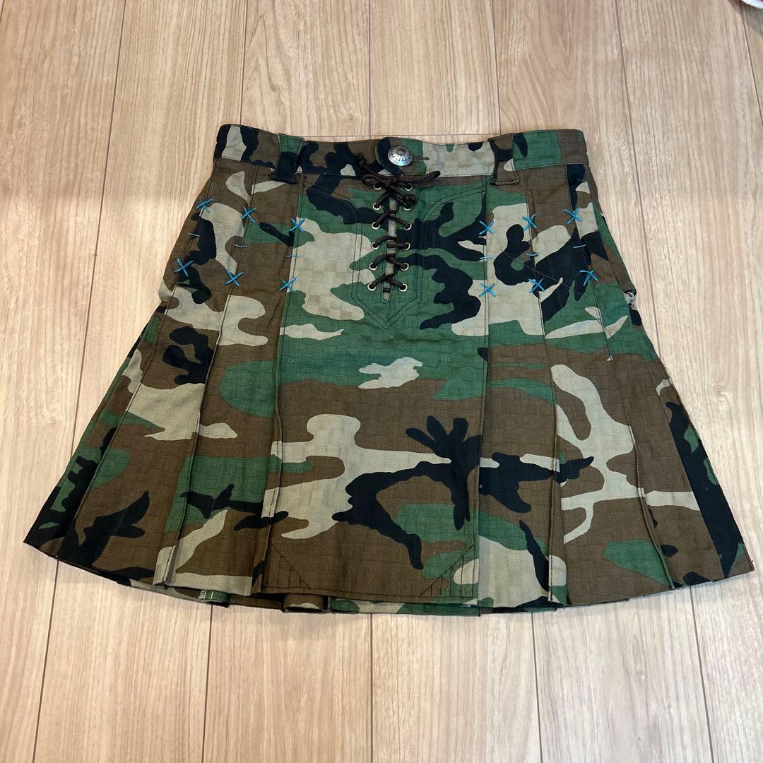 ブラックミーンズ　スカート　バムフラップ