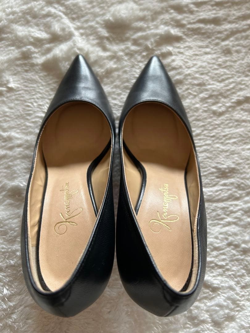 美品 銀座かねまつ ポインテッドトゥ　パンプス 23.5